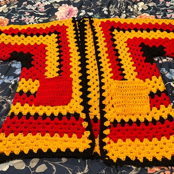 Harry Potter gryffindor house cardigan - Picture 1 of 1